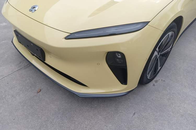 Used Nio ET5T 2023 75 kWh Touring Left Front Headlight