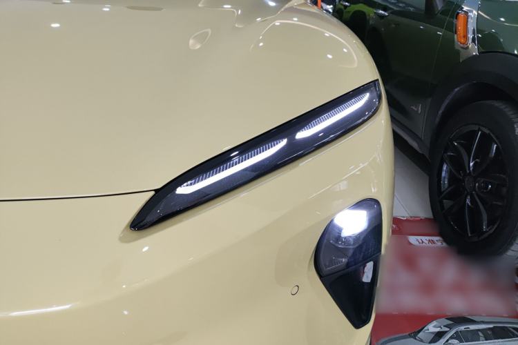 Used Nio ET5T 2023 75 kWh Touring Left Front Headlight