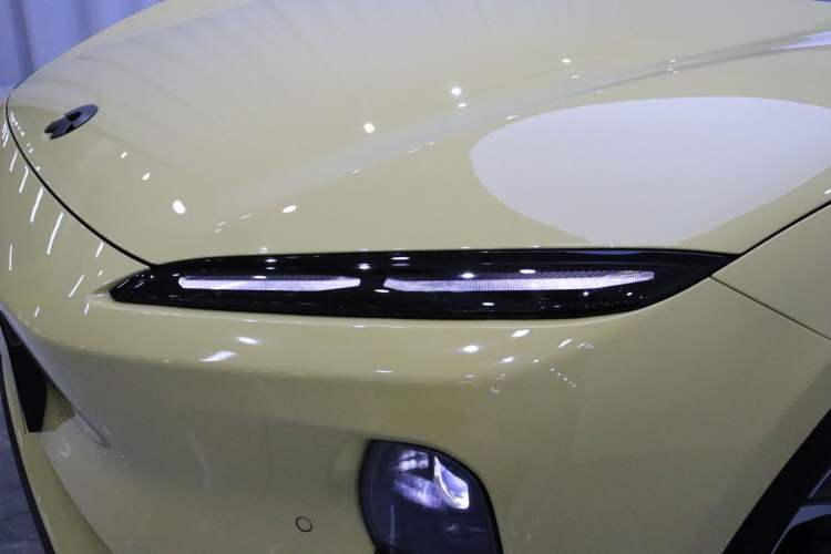 Used Nio ET5T 2023 75 kWh Touring Left Front Headlight