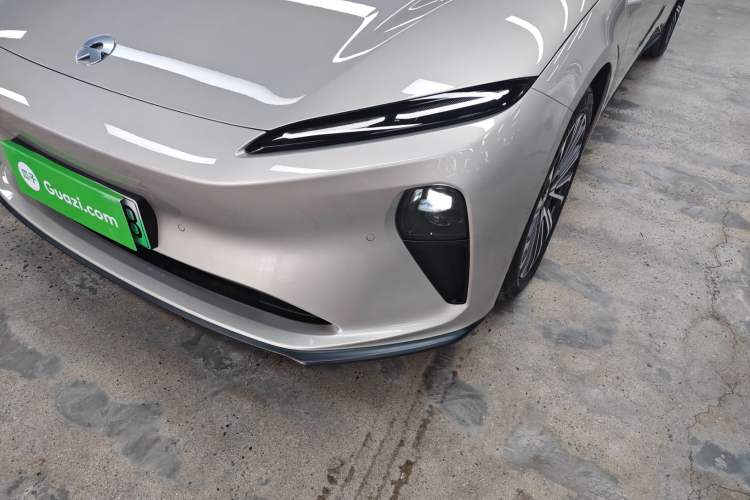 Used Nio ET5T 2023 75 kWh Touring Left Front Headlight