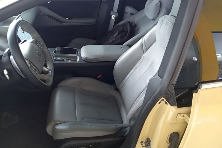 Used Nio ET5T 2023 75 kWh Touring Left Front Seat