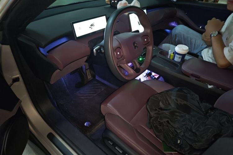 Used Nio ET5T 2023 100kWh Touring Left Front Seat