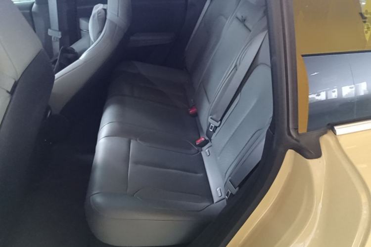 Used Nio ET5T 2023 75 kWh Touring Left Rear Seat