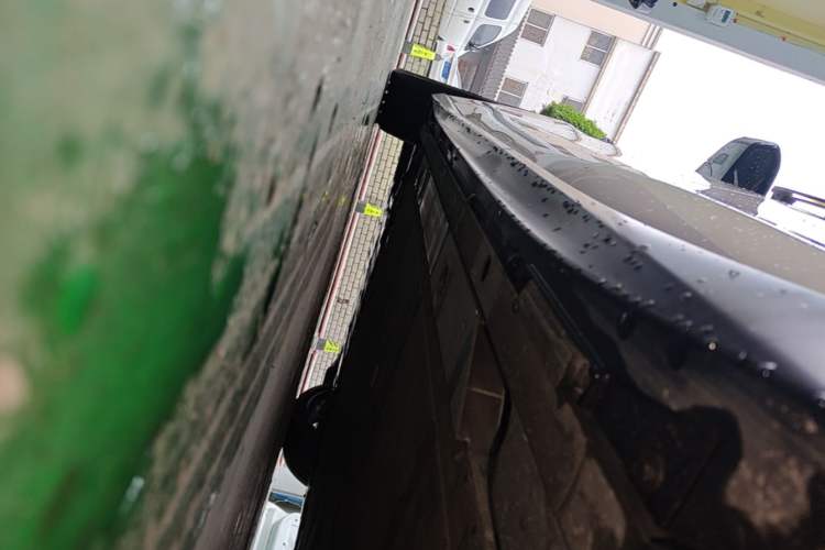 Used Nio ET5T 2023 75 kWh Touring Left Side Sill
