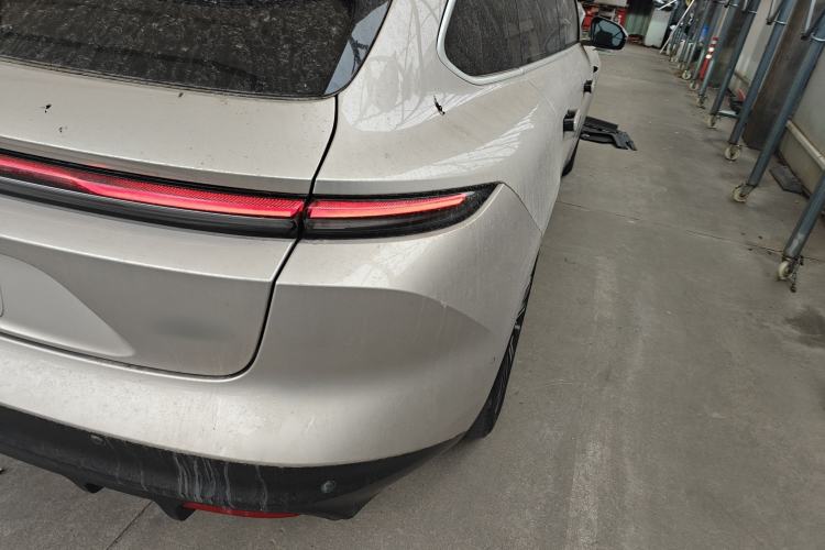 Used Nio ET5T 2023 75 kWh Touring Right Rear Taillight