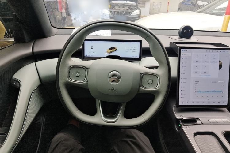 Used Nio ET5T 2023 75 kWh Touring Steering Wheel