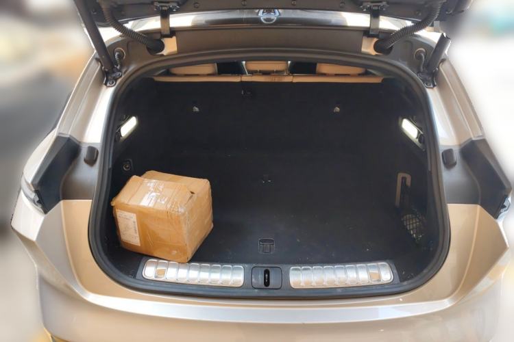 Used Nio ET5T 2023 75 kWh Touring Trunk