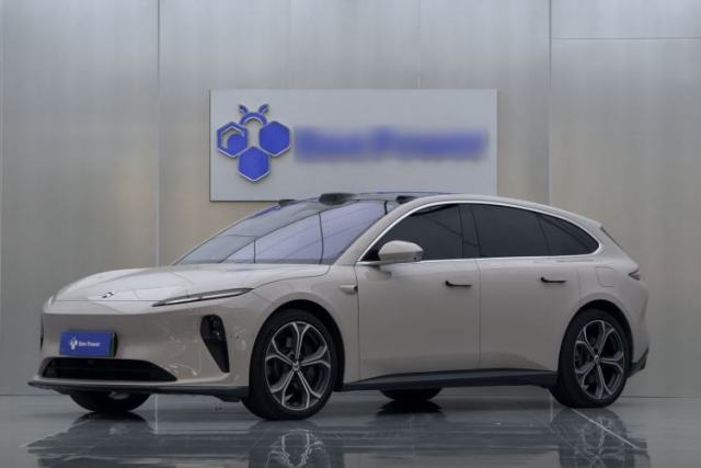 Used Nio ET5T 2024 75kWh Touring