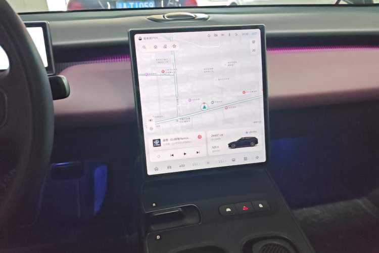 Used Nio ET5T 2024 75kWh Touring Audio And AC Panel