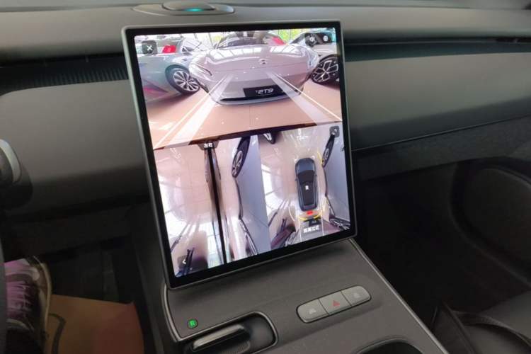 Used Nio ET5T 2024 75kWh Touring Audio And AC Panel