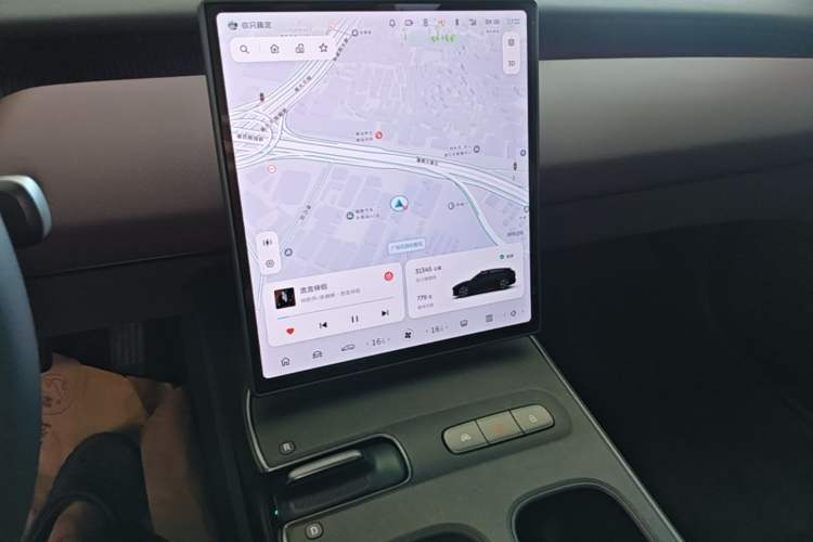 Used Nio ET5T 2024 75kWh Touring Audio And AC Panel
