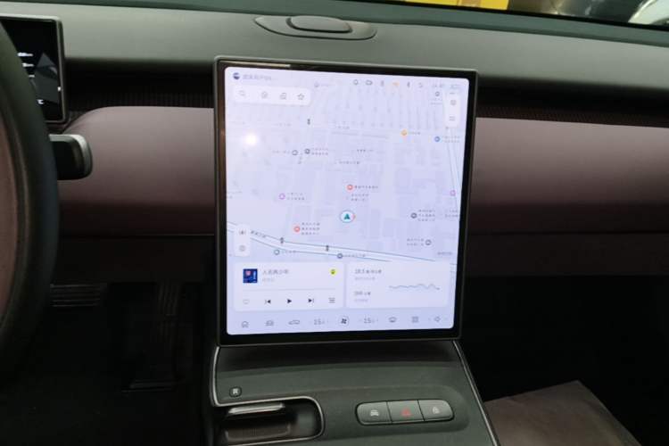 Used Nio ET5T 2024 75kWh Touring Audio And AC Panel