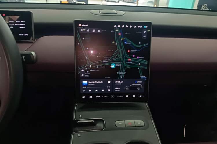 Used Nio ET5T 2024 75kWh Touring Audio And AC Panel
