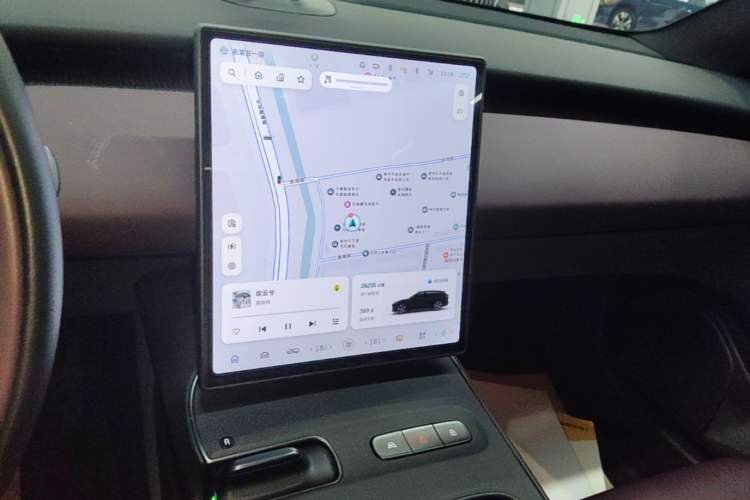 Used Nio ET5T 2024 75kWh Touring Audio And AC Panel