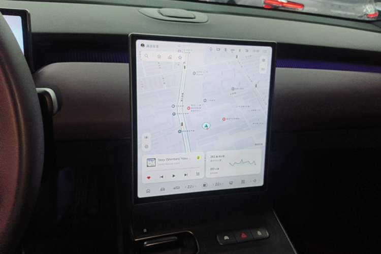 Used Nio ET5T 2024 75kWh Touring Audio And AC Panel