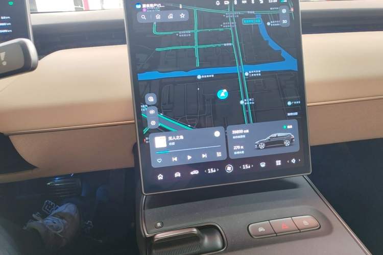 Used Nio ET5T 2024 75kWh Touring Audio And AC Panel