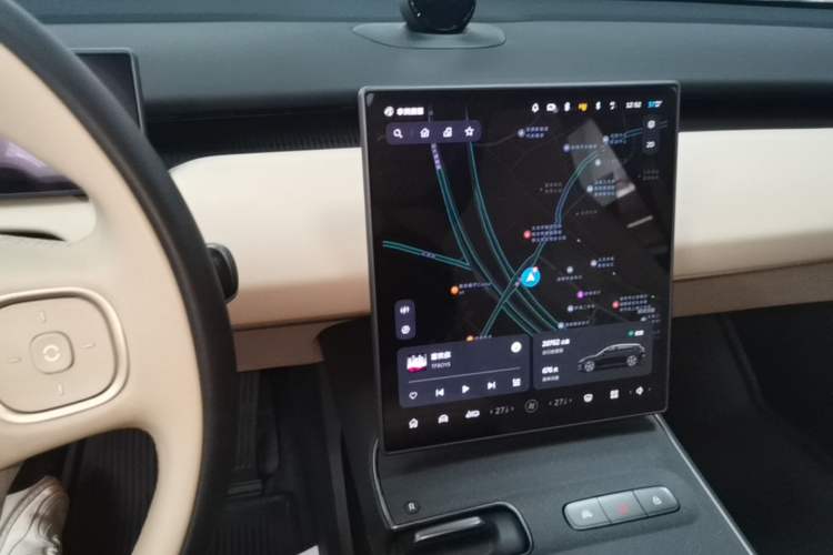 Used Nio ET5T 2024 75kWh Touring Audio And AC Panel