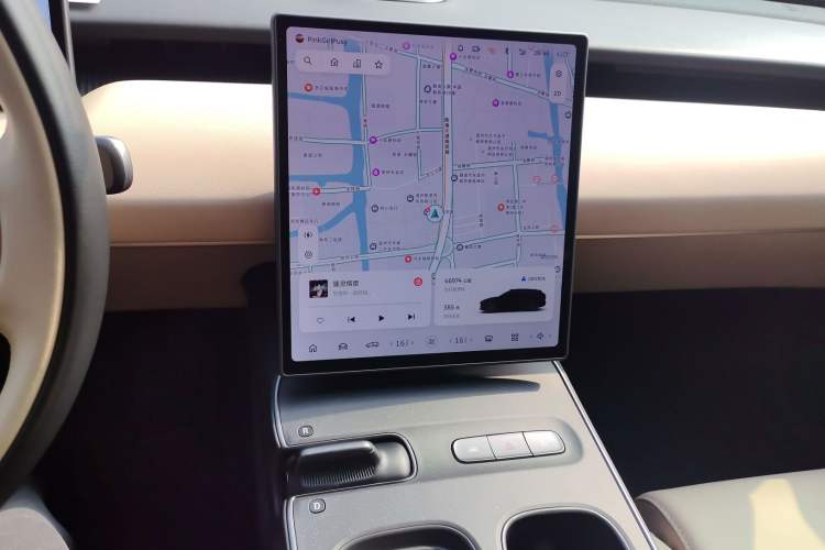 Used Nio ET5T 2024 75kWh Touring Audio And AC Panel
