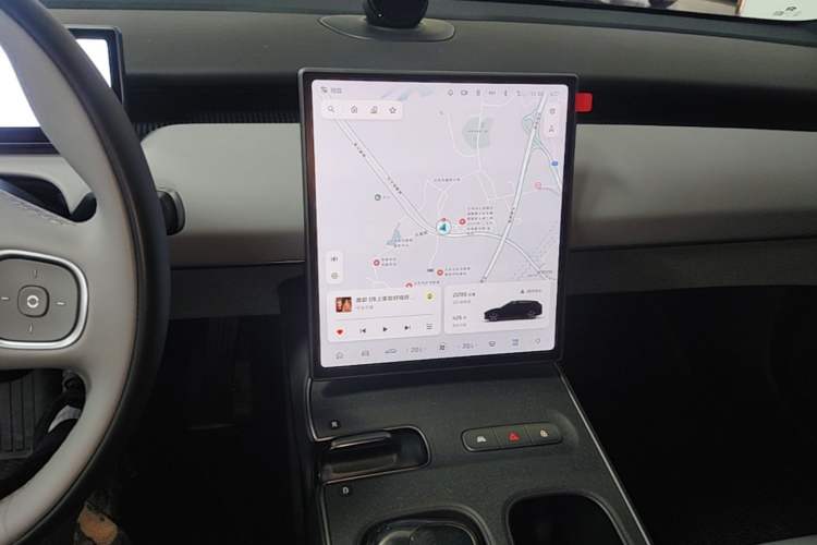 Used Nio ET5T 2024 75kWh Touring Audio And AC Panel