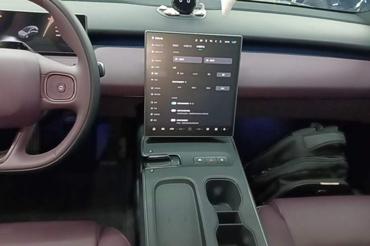 Used Nio ET5T 2024 75kWh Touring Audio And AC Panel