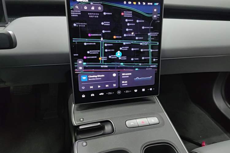 Used Nio ET5T 2024 75kWh Touring Audio And AC Panel