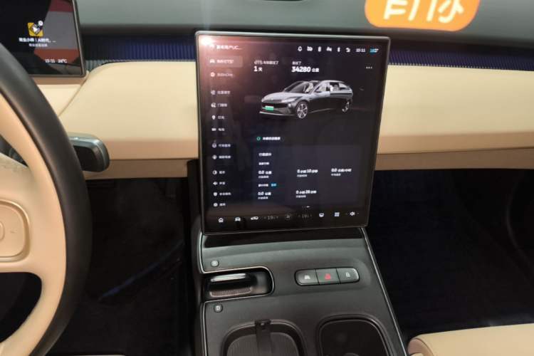 Used Nio ET5T 2024 75kWh Touring Audio And AC Panel