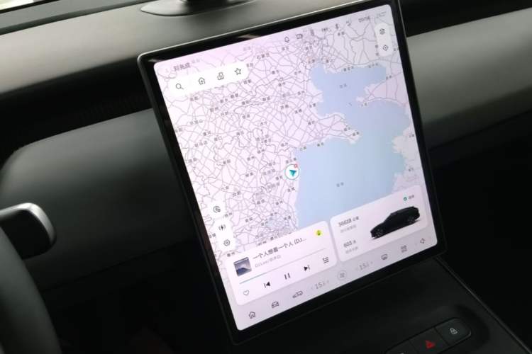 Used Nio ET5T 2024 75kWh Touring Audio And AC Panel