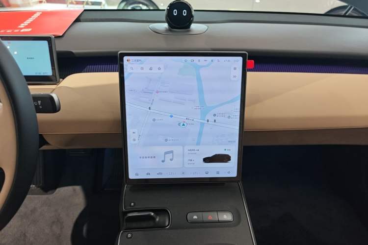 Used Nio ET5T 2024 75kWh Touring Audio And AC Panel