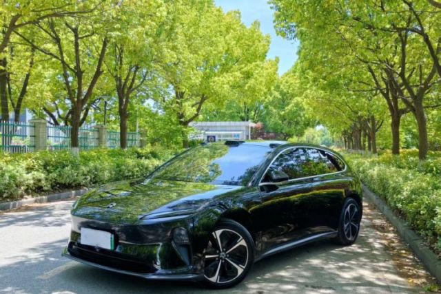 Used Nio ET5T 2024 75kWh Touring
