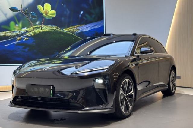 Used Nio ET5T 2024 75kWh Touring