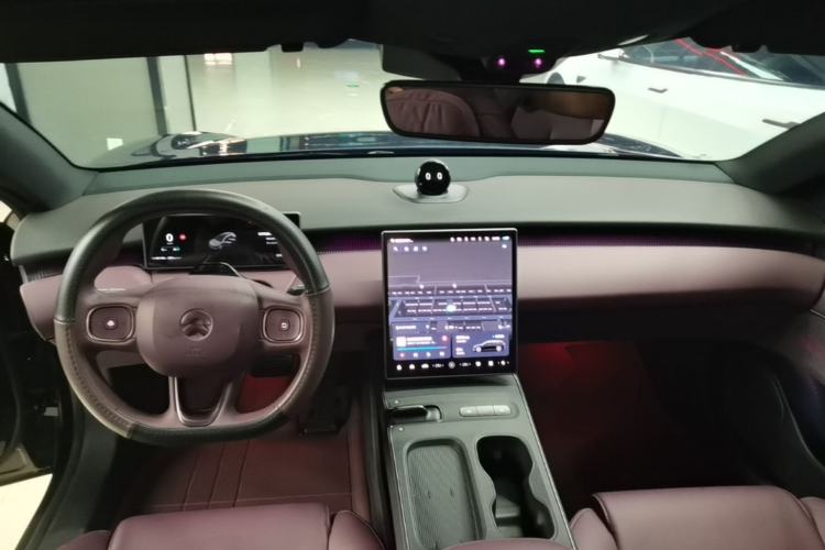 Used Nio ET5T 2024 75kWh Touring Center Console