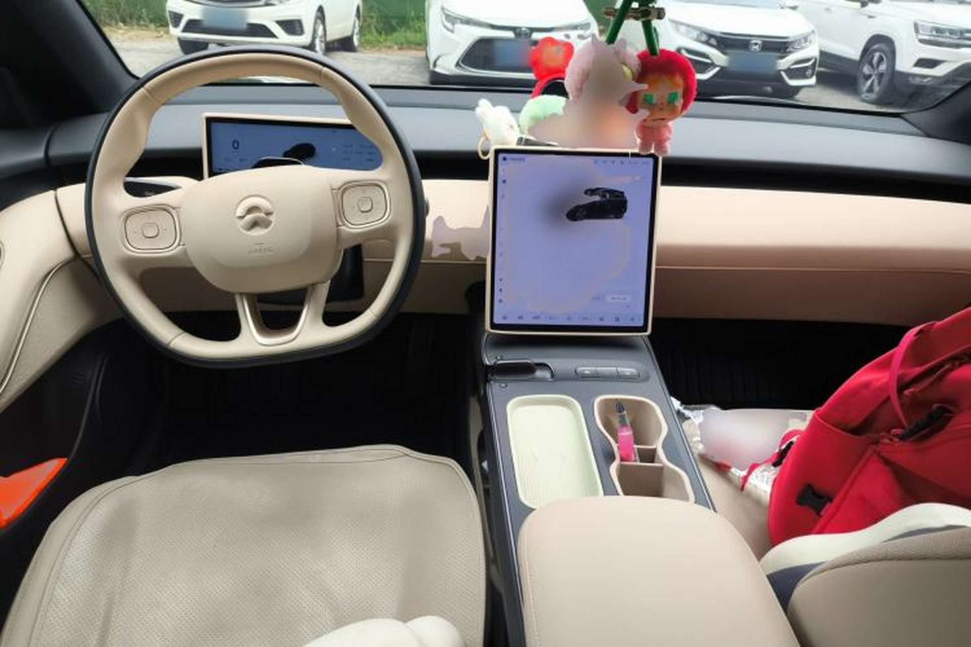 Used Nio ET5T 2024 75kWh Touring Center Console