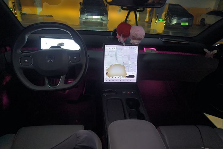 Used Nio ET5T 2024 75kWh Touring Center Console