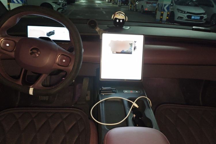 Used Nio ET5T 2024 75kWh Touring Center Console