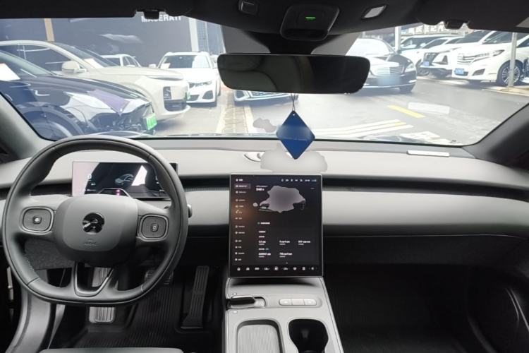 Used Nio ET5T 2024 75kWh Touring Center Console