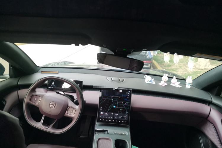 Used Nio ET5T 2024 75kWh Touring Center Console