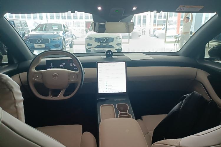Used Nio ET5T 2024 75kWh Touring Center Console
