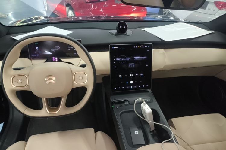 Used Nio ET5T 2024 75kWh Touring Center Console