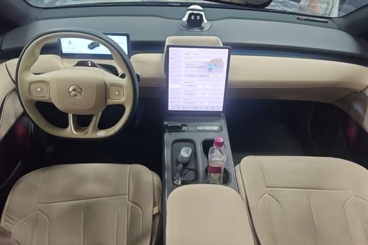 Used Nio ET5T 2024 75kWh Touring Center Console