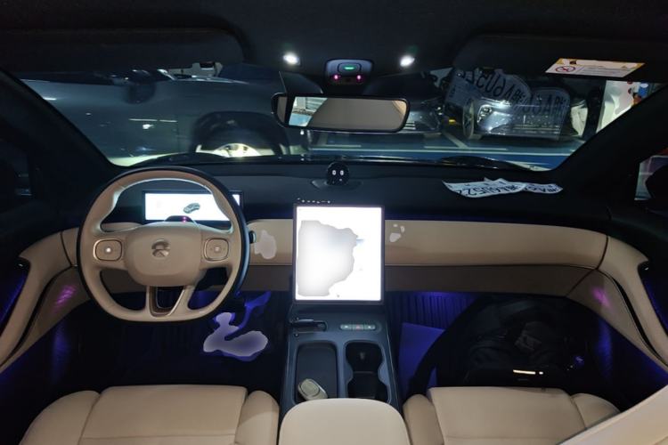 Used Nio ET5T 2024 75kWh Touring Center Console
