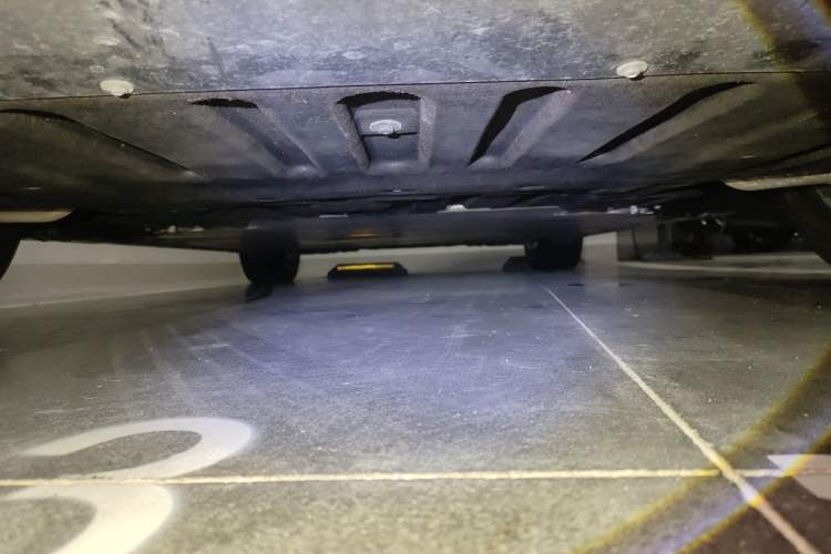 Used Nio ET5T 2024 75kWh Touring Chassis Front