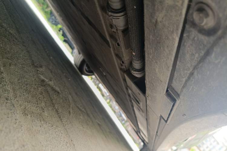 Used Nio ET5T 2024 75kWh Touring Chassis Front Left
