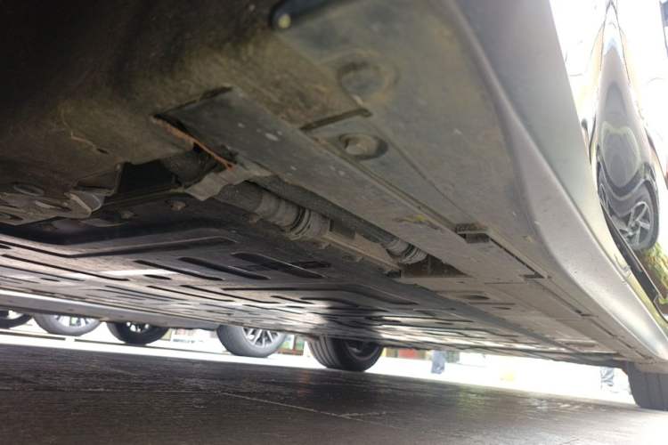 Used Nio ET5T 2024 75kWh Touring Chassis Front Left