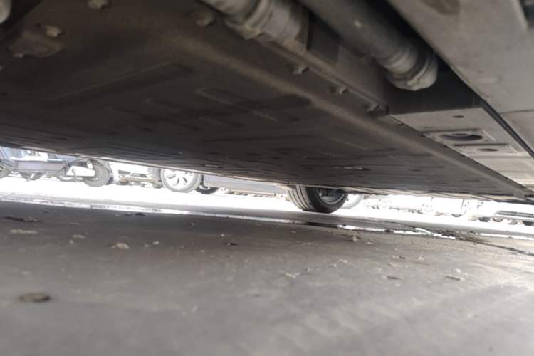 Used Nio ET5T 2024 75kWh Touring Chassis Front Left