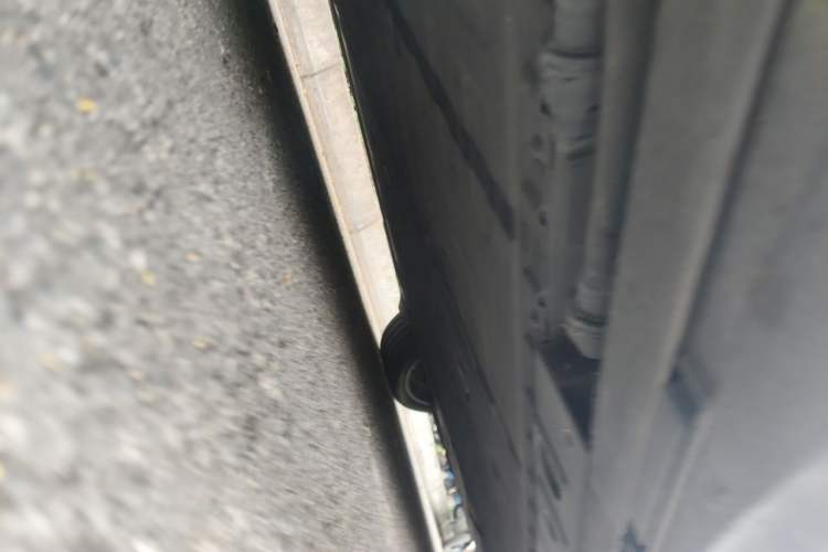 Used Nio ET5T 2024 75kWh Touring Chassis Front Left