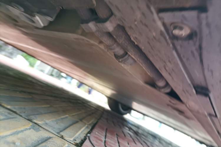 Used Nio ET5T 2024 75kWh Touring Chassis Front Left