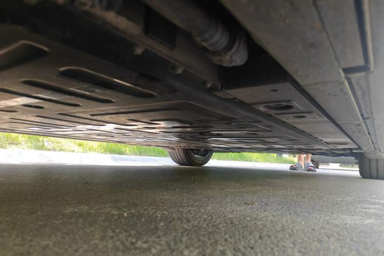Used Nio ET5T 2024 75kWh Touring Chassis Front Left