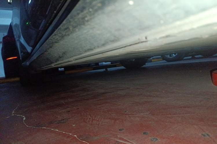 Used Nio ET5T 2024 75kWh Touring Chassis Front Right