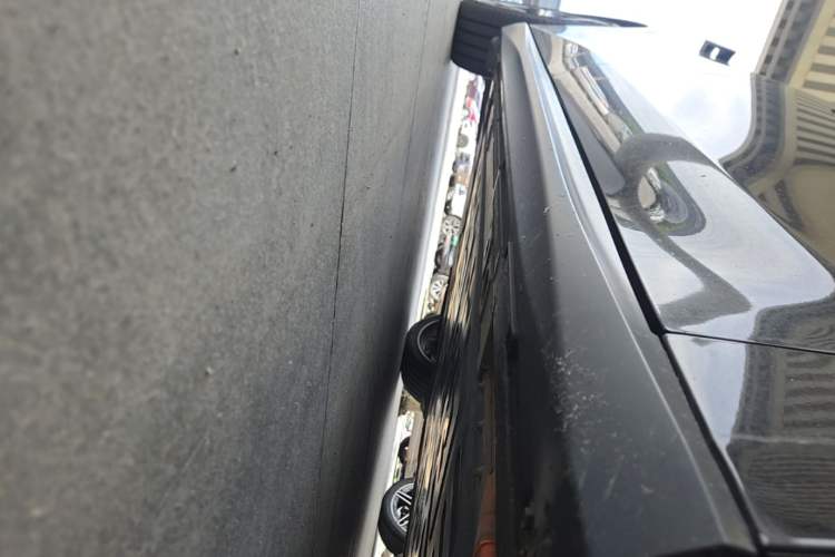 Used Nio ET5T 2024 75kWh Touring Chassis Front Right