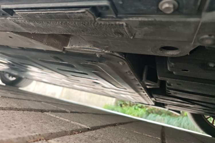 Used Nio ET5T 2024 75kWh Touring Chassis Rear Left